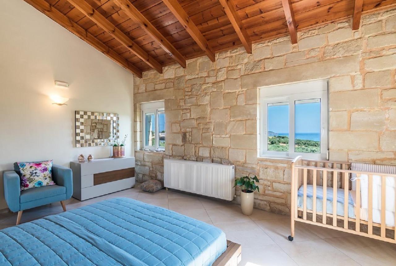 Villa Chara Chania Agia Marina  Exterior photo